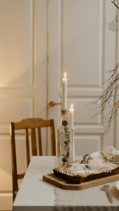 Simple and Elegant Minimalist Thanksgiving Table Decor Ideas ...